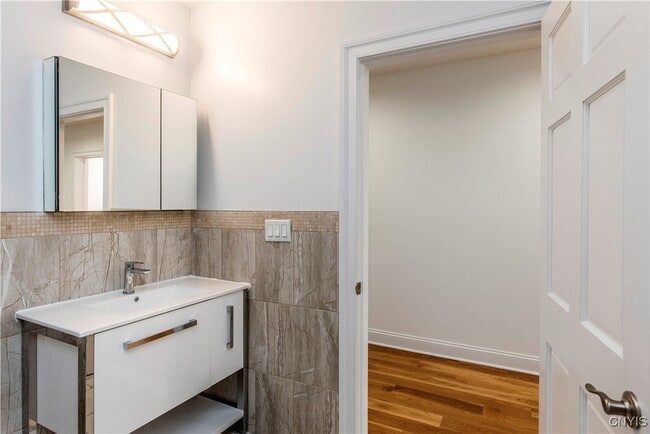 property at 221 Elizabeth St