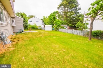 300 MacClelland Ave in Glassboro, NJ - Building Photo - Building Photo