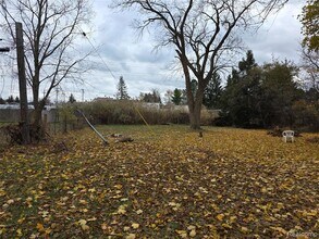 261 Spring Park in Walled Lake, MI - Building Photo - Building Photo