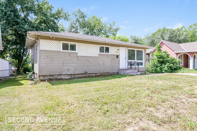 property at 4613 E 45th St