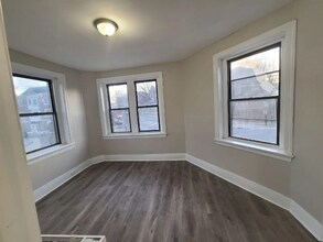 5001 Oxford Ave, Unit #A101 in Philadelphia, PA - Foto de edificio - Building Photo