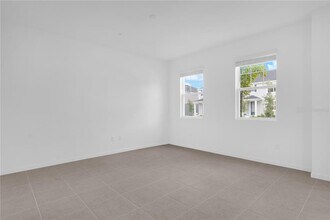 9836 Walkway Dr in Orlando, FL - Building Photo - Building Photo