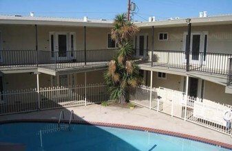 Villa Ranchero Apartments in San Jose, CA - Building Photo - Building Photo