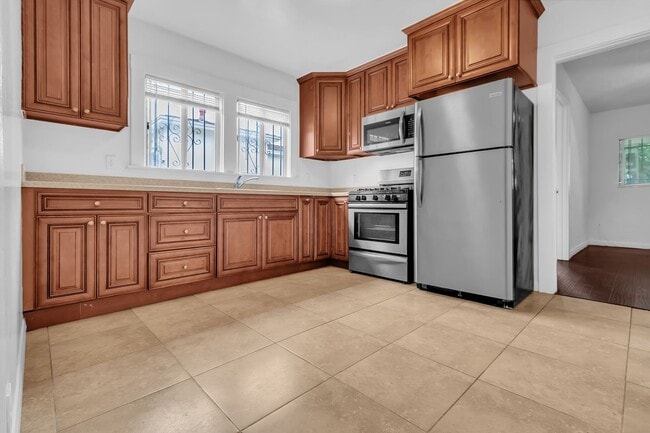 property at 447 E 101st St
