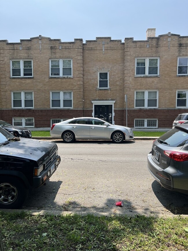 property at 5907 W Arthington St
