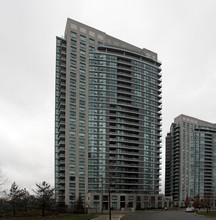 Spectrum South Tower in Toronto, ON - Building Photo - Building Photo