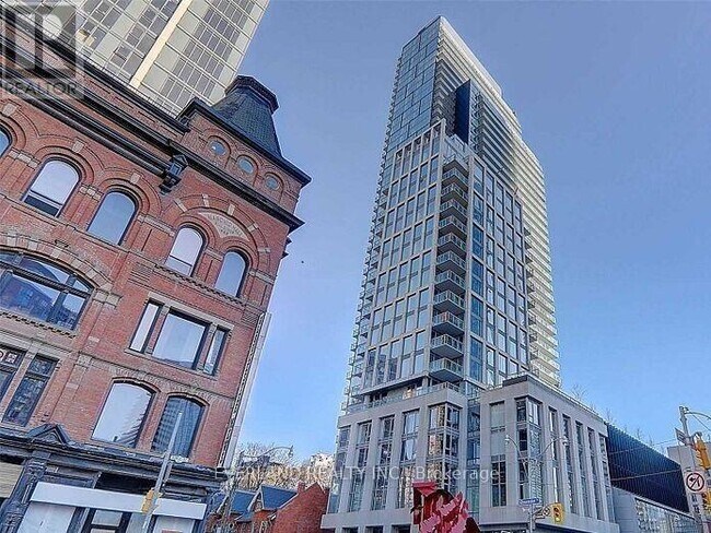 2801-2803 GLOUCESTER St in Toronto, ON - Building Photo - Building Photo