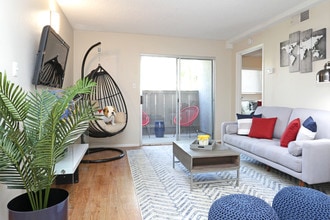 The Lofts at Stadium Square in Fresno, CA - Building Photo - Interior Photo