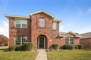 1781 Sierra Trail in Lancaster, TX - Building Photo