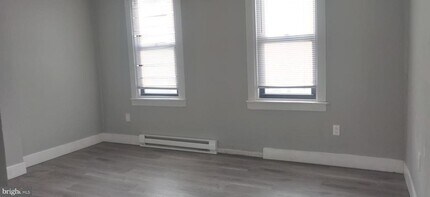 4951 W Thompson St in Philadelphia, PA - Building Photo - Building Photo