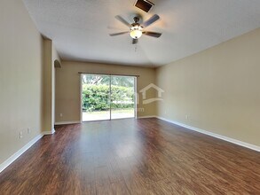 11216 Summer Star Dr in Riverview, FL - Foto de edificio - Building Photo