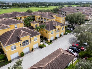 5015 Fairways Cir in Vero Beach, FL - Building Photo - Building Photo