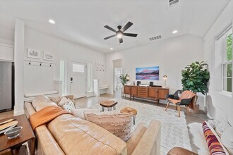 1307 1/2 Fort Branch Boulevard-SI ID1492694P, Unit SI ID1492694P in Austin, TX - Building Photo - Building Photo