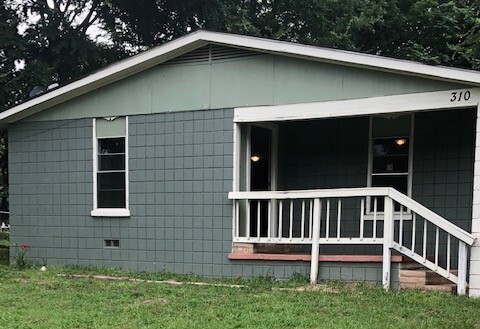 property at 310 S Industrial St