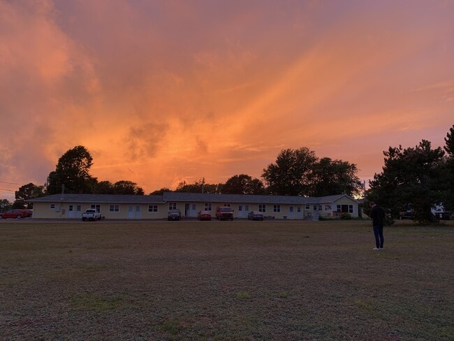 property at 115-115 Bayview Dr