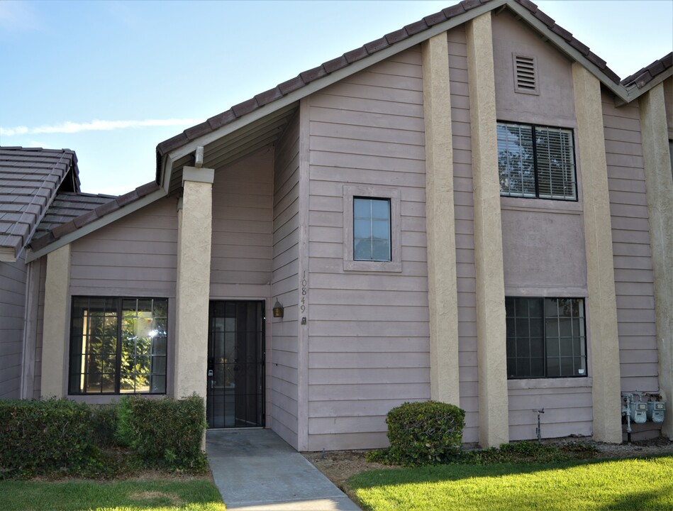 10849 Mountain View Ave in Loma Linda, CA - Building Photo