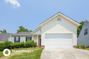 7911 Vermilion Dr in Charlotte, NC - Building Photo