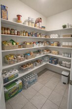 409 Dakota Crk in Canyon Lake, TX - Foto de edificio - Building Photo