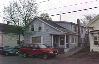 16 Pine St in Rochester, NH - Foto de edificio - Building Photo