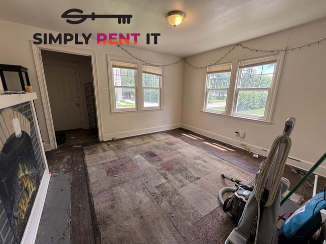 315 Hayward Ave in Ames, IA - Building Photo - Building Photo