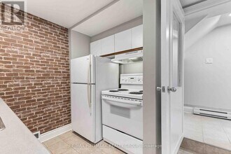 1320 St. Jean St in Ottawa, ON - Building Photo - Building Photo