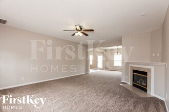 1737 Larne Cir in Charlotte, NC - Foto de edificio - Building Photo