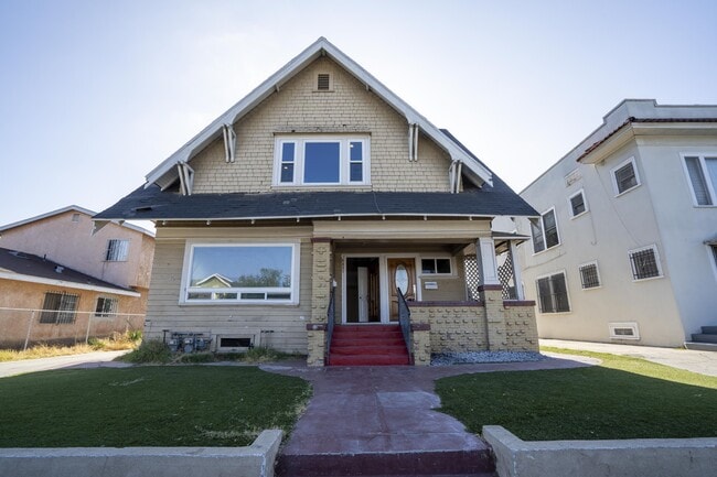 property at 4051 Normandie Ave