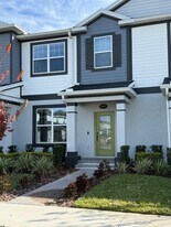 9207 Gran Teatro Dr in Oakland, FL - Building Photo