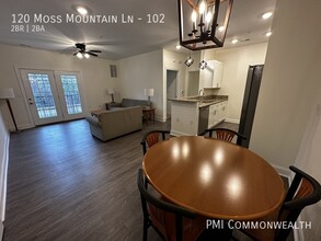 Mountain View Place in Charlottesville, VA - Building Photo - Building Photo