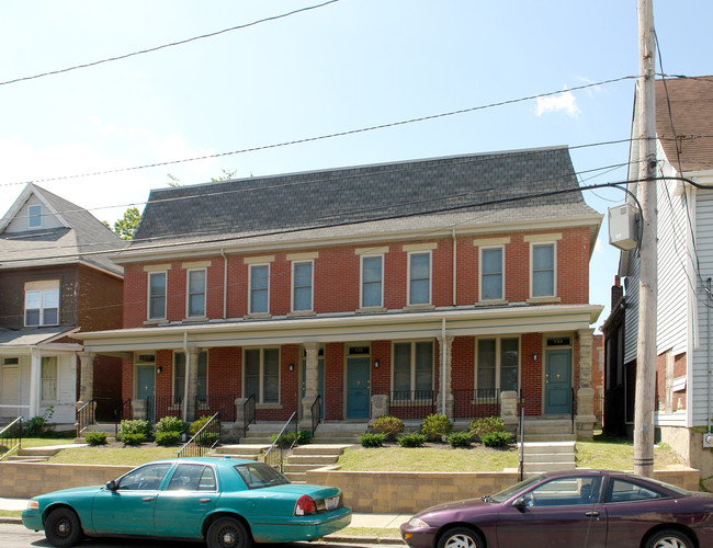 133-139 E 8th Ave in Columbus, OH - Building Photo - Building Photo