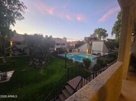 2333 E Southern Ave in Tempe, AZ - Building Photo