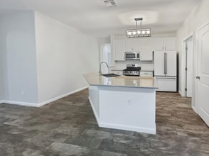 7525 Muirfield Way in Sacramento, CA - Building Photo - Building Photo