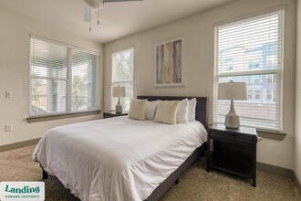 300 Enclave Dr in Conroe, TX - Building Photo - Building Photo