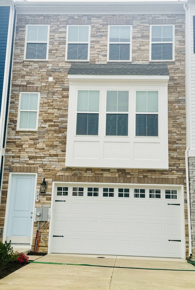 property at 509 Rosemary Cir