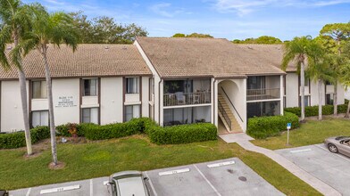2733 SW Matheson Ave in Palm City, FL - Building Photo - Building Photo