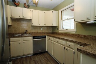 607 Virginia Ave in Louisville, KY - Building Photo - Building Photo