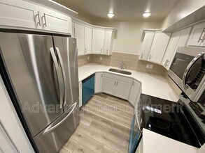 2244 N Canyon Rd in Provo, UT - Building Photo - Building Photo