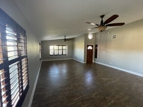 17681 Dike Ct in Tehachapi, CA - Building Photo - Building Photo