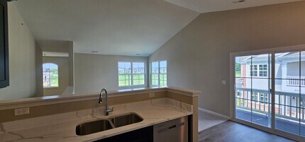 520 Timber Pointe Dr in Joliet, IL - Building Photo - Building Photo