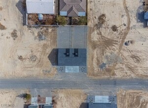 1711 Sycamore Ave in Pahrump, NV - Building Photo - Building Photo