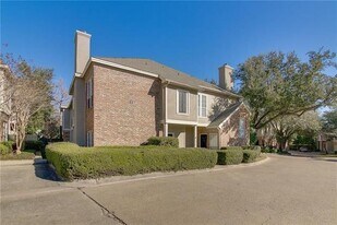 14400 Montfort Dr in Dallas, TX - Building Photo