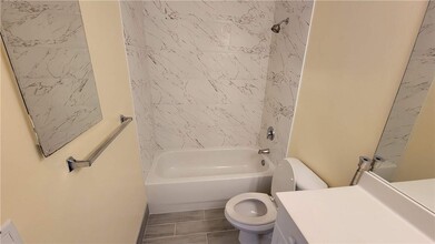 2864 SW 83rd Ave in Miramar, FL - Building Photo - Building Photo
