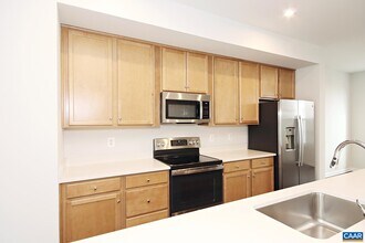 5997 McComb St in Crozet, VA - Building Photo - Building Photo