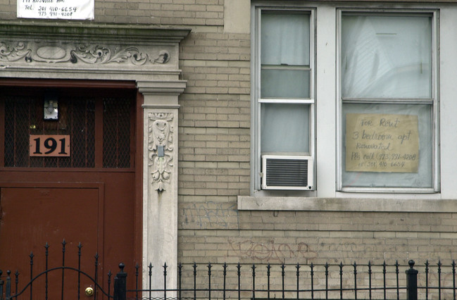 191-193 Roseville Ave in Newark, NJ - Foto de edificio - Building Photo