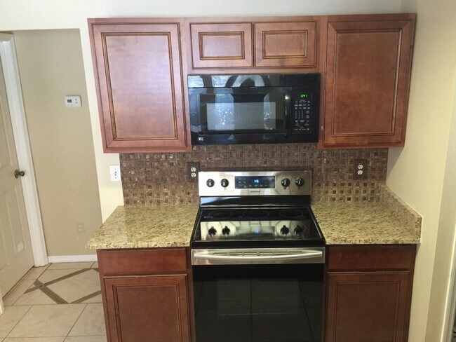 625 Greencove Terrace photo'