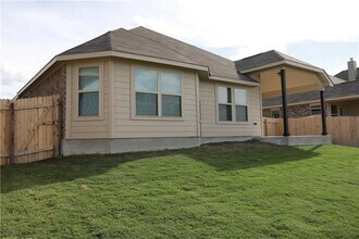 913 Wolcott Dr in Leander, TX - Building Photo - Building Photo