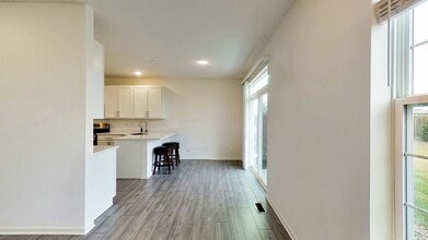 2009 Stuttle Rd in Batavia, IL - Building Photo - Building Photo