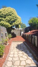 885 Fourth Ave in Pinole, CA - Building Photo - Building Photo