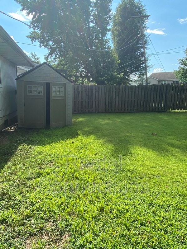 502 Timothy Ln in Carterville, IL - Building Photo - Building Photo