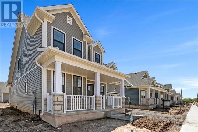 26 Beachwalk Cres